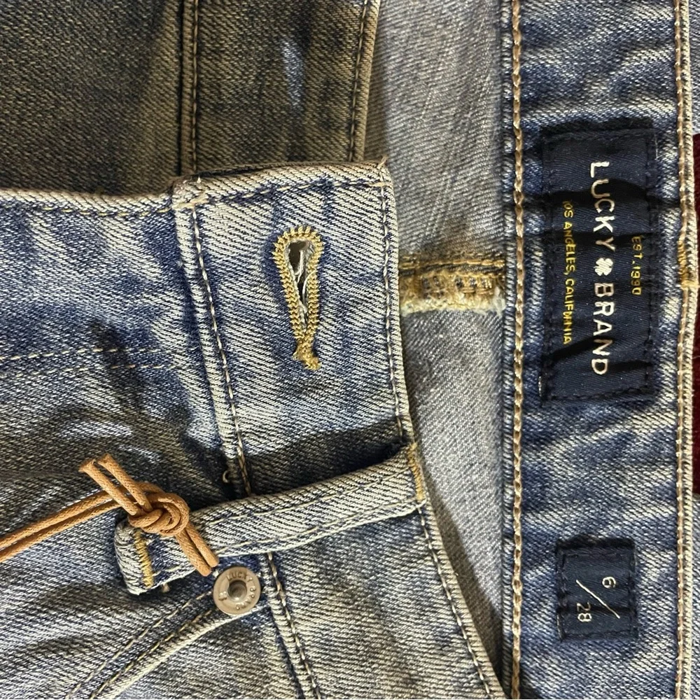 Lucky Brand Women's Blue Crop Jeans 6/28